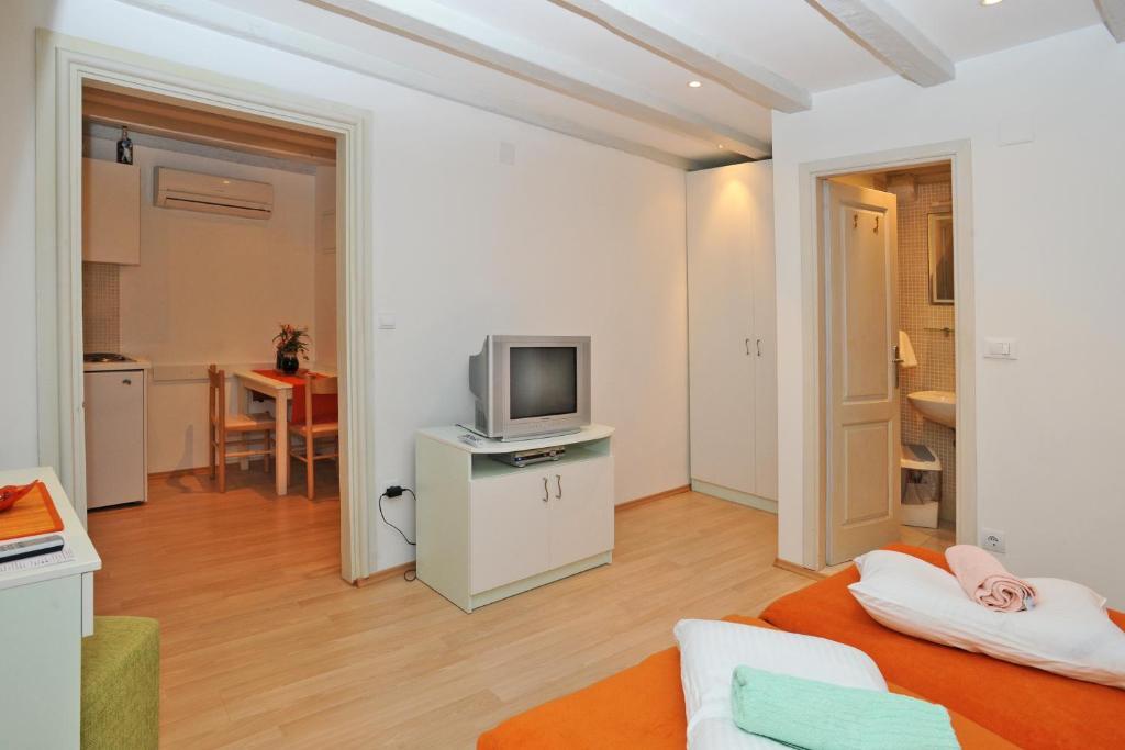 Cikato Apartment *